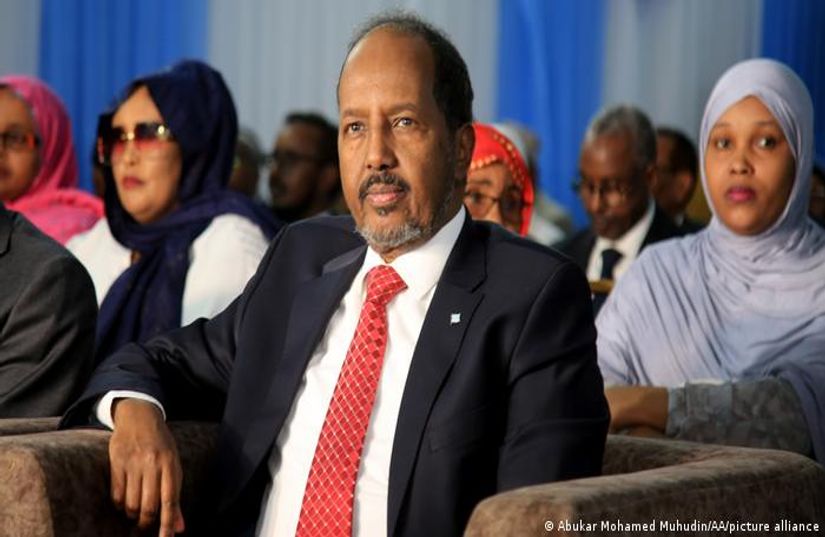 Somalia: Hassan Sheikh Mohamud elected president